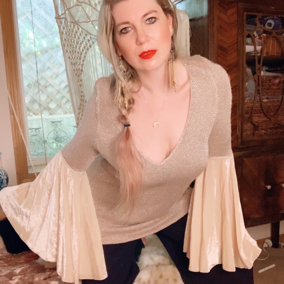 Free People Sweaters - Free People Large Velvet Bell Sleeves Sweater